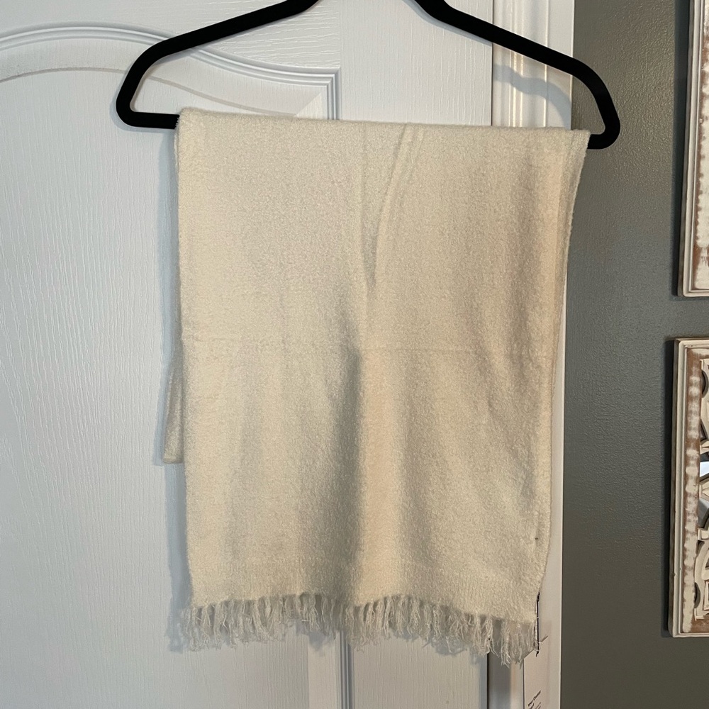 Knix Your Cozzzy Scarf